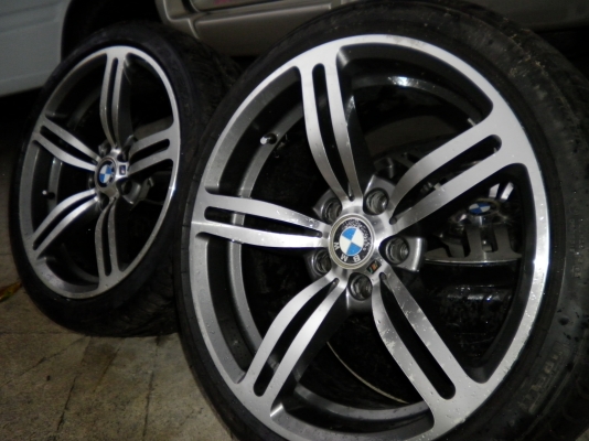 BMWแม็ก19 พร้อมยาง 255/35/19 ปี12 ตจว จัดส่งได้ ต่อรองได้