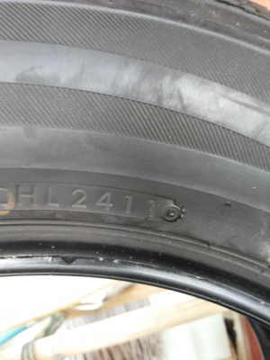 ยางขอบ15