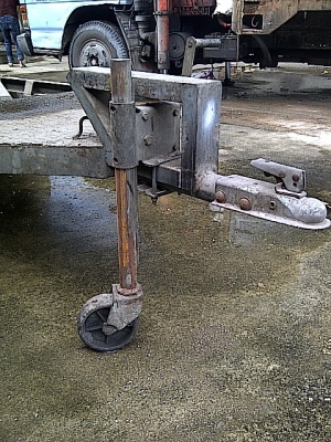 ขาย..เทเลอร์ลากพ่วง