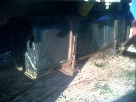 -ขายด่วน  KS 110 ติดเครน  เครนยกได้ 3 ตัน รถพร้อมใช้  เอกสารพร้อมโอน