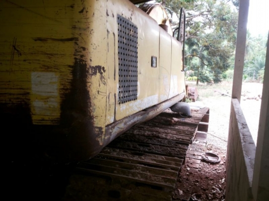 รถฮีโน่ 10 ล้อ ท้ายลาด 220 แรงม้า / แบคโฮ SUMITOMO 200  ( ขายคู่ )  สนใจติดต่อ 081 - 6079515