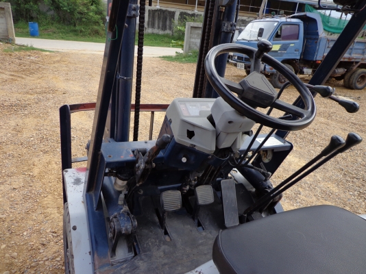 ขายรถยก KOMATSU FG 20-11 เครื่องเบนซิน ติดต่อคุณยุทธิ์ โทร. 081-9870866 คุณจิ๊ด โทร. 089-7949488