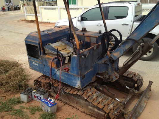 ขาย แบ็คโฮ KOBELCO SK30-PC30 สภาพดี ใช้งานอยู่ เอวดี อาร์มดี สภาพตามรูป ขายตามสภาพ ราคาต่อรองได้ครับ