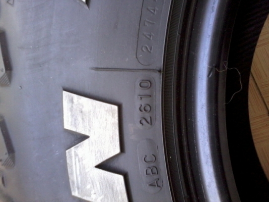 ขายยาง Maxxis Bighorn 764 265/75 ขอบ16 ปี 10