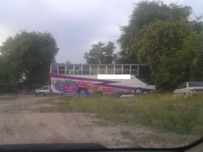 ขายรถบัสหกล้อพัดลมสภาพสวยพร้อมใช้ โทร 088-4501277