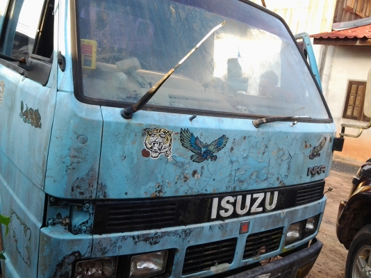 ขายรถ ISUZU  NKR 100 แรงฝาดำ เครื่องแน่น แซสซีสวย รถห้างแท้