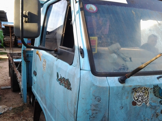 ขายรถ ISUZU  NKR 100 แรงฝาดำ เครื่องแน่น แซสซีสวย รถห้างแท้