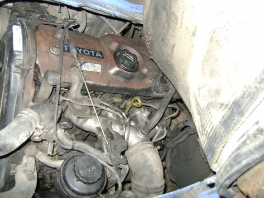 ปี2005 มือเดียว โตโยต้า ไดน่าเครื่อง3L (2800cc.)มีโครงหลังคาตัวรถสีฟ้าน้ำเงิน มีแอร์ พาวเวอร์ ปี2005 มือเดียว โตโยต้า ไดน่าเครื่อง3L (2800cc.)มีโครงหลังคาตัวรถสีฟ้าน้ำเงิน มีแอร์ พาวเวอร์