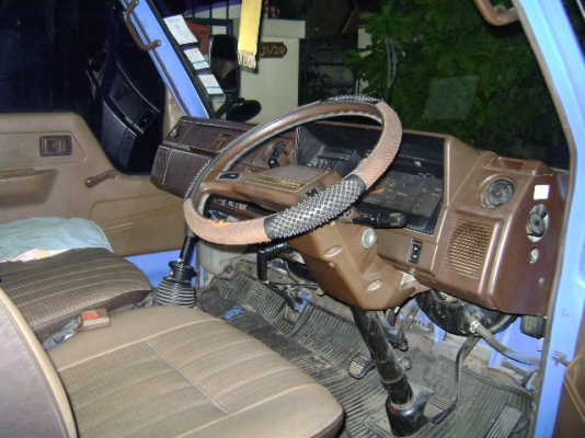 ปี2005 มือเดียว โตโยต้า ไดน่าเครื่อง3L (2800cc.)มีโครงหลังคาตัวรถสีฟ้าน้ำเงิน มีแอร์ พาวเวอร์ ปี2005 มือเดียว โตโยต้า ไดน่าเครื่อง3L (2800cc.)มีโครงหลังคาตัวรถสีฟ้าน้ำเงิน มีแอร์ พาวเวอร์