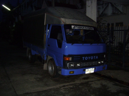 ปี2005 มือเดียว โตโยต้า ไดน่าเครื่อง3L (2800cc.)มีโครงหลังคาตัวรถสีฟ้าน้ำเงิน มีแอร์ พาวเวอร์ ปี2005 มือเดียว โตโยต้า ไดน่าเครื่อง3L (2800cc.)มีโครงหลังคาตัวรถสีฟ้าน้ำเงิน มีแอร์ พาวเวอร์