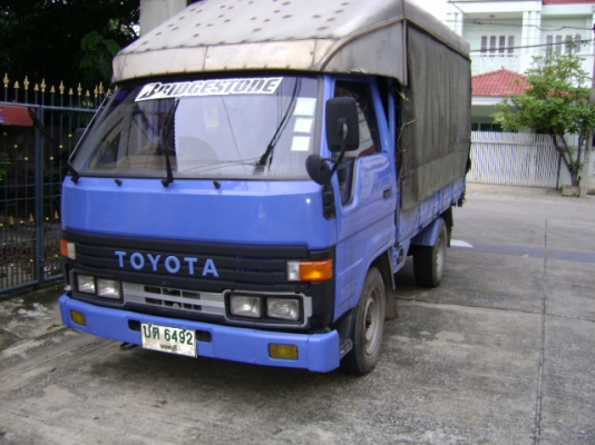 ปี2005 มือเดียว โตโยต้า ไดน่าเครื่อง3L (2800cc.)มีโครงหลังคาตัวรถสีฟ้าน้ำเงิน มีแอร์ พาวเวอร์ ปี2005 มือเดียว โตโยต้า ไดน่าเครื่อง3L (2800cc.)มีโครงหลังคาตัวรถสีฟ้าน้ำเงิน มีแอร์ พาวเวอร์