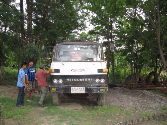 ขายรถเทลเลอร์   มิตซู  หน้ากากดำ  2 เพลา