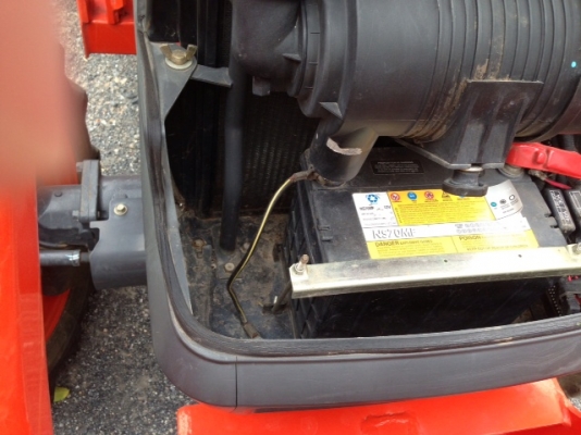 ขายด่วน..รถไถ KUBOTA L4508 DI ขับ 4 WD รถสภาพใหม่ เลขไมล์เพียง 403 ชั่วโมง มีใบดันหน้า ผาน 4 ตราช้าง รถสวยแจ่ม มีทะเบียนครบ.