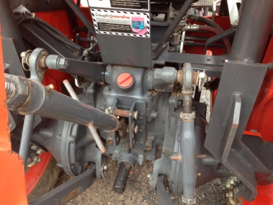 ขายด่วน..รถไถ KUBOTA L4508 DI ขับ 4 WD รถสภาพใหม่ เลขไมล์เพียง 403 ชั่วโมง มีใบดันหน้า ผาน 4 ตราช้าง รถสวยแจ่ม มีทะเบียนครบ.