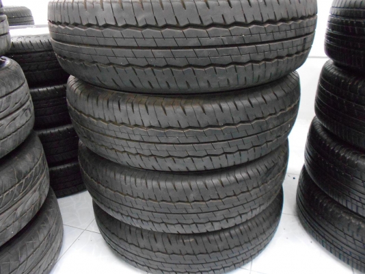 ขายยาง Dunlop 215/70/16 ปี 12 ป้ายแดง 4 เส้น/ถอด ถ่วง ใส่ฟรีค่ะ