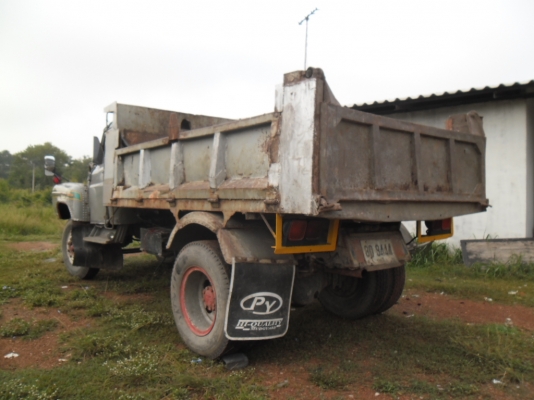 6 ล้อหัวยาว ดั้ม