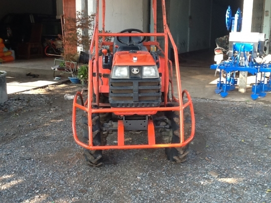 คูโบต้าB2410 4WD 2เพลา ทำงาน969ชั่วโมง พร้อมโครงกันอ้อย