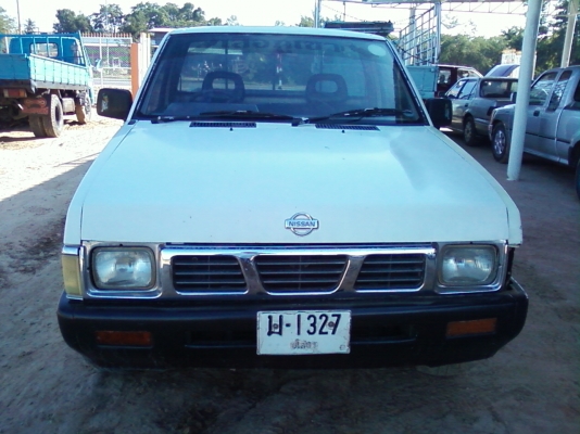 ขายนิสสัน ฝาแดง พร้อมใช้อยู่สารคาม