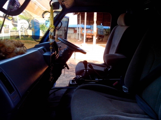 ขาย NPR 135 หล่อๆครับรถผมเองครับไม่ค่อยใด้ใช่