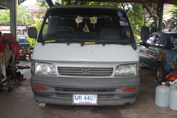 รถตู้หัวจรวด สวยสวยจริงๆ ติดแก๊ส LPG ลดกระหน่ำ!!! ด่วนๆๆ