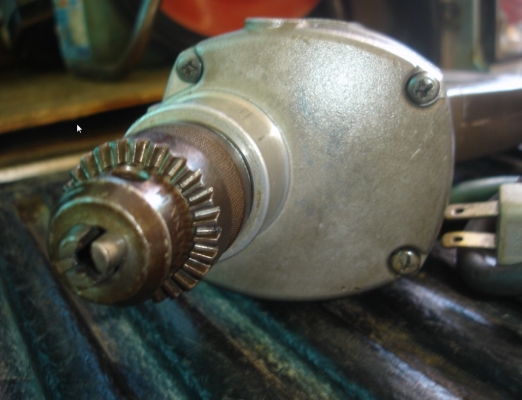 สว่านไฟฟ้า makita รุ่น 6401 (360w.)