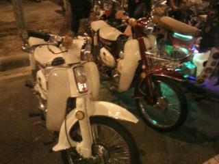 honda c70 สีขาว มีเล่มพร้อมโอน จ้า ลูกทะลุขายถูก 6500ด่วนคับ 0807905085