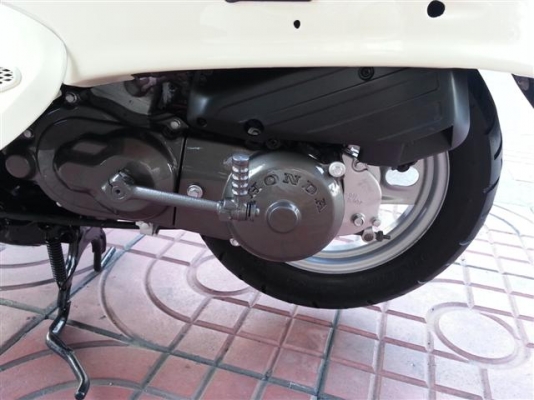 Honda giorno 50cc (สีครีมไข่ไก่) ประกอบใหม่ (มือ1ไทย) Honda giorno 50cc (สีครีมไข่ไก่) ประกอบใหม่ (มือ1ไทย)