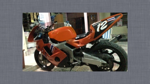 ขายด่วนๆร้อนเงินCbr250rrปี92ทะเบียนแท้เล่มเขียวครับ ราคา40,000 สนใจติดต่อ 091-8190386ต่อรองได้ครับ