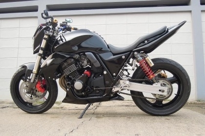 ขายด่วนๆร้อนเงินCbr250rrปี92ทะเบียนแท้เล่มเขียวครับ ราคา40,000 สนใจติดต่อ 091-8190386ต่อรองได้ครับ