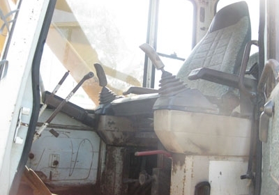 ขาย Komutsu PC200-5 ไฟฟ้าครบมีแอร์ ใช้งานได้เลย โทร 088-4501277 ตลอด 24 ชม. ขาย Komutsu PC200-5 ไฟฟ้าครบมีแอร์ ใช้งานได้เลย โทร 088-4501277 ตลอด 24 ชม.