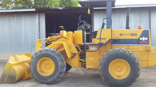 รคตักล้อยางkomatsuwa100 ซีเลี่ยน30505 เก่าญี่ปุ่นแท้ เจ้าของขายเอง รคตักล้อยางkomatsuwa100 ซีเลี่ยน30505 เก่าญี่ปุ่นแท้ เจ้าของขายเอง