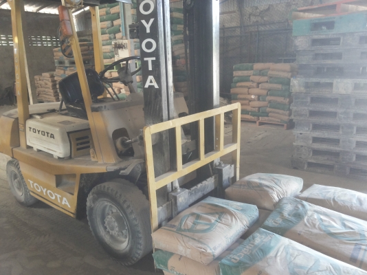 ขายรถยก