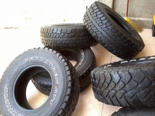 ขายยาง Dunlop Grentek 31x10.5 R15 ปี10