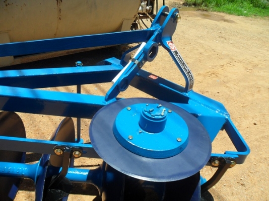 ขายแล้ว..คุณอภิวัฒน์(อาร์ม) อ.โนนสะอาด อุดรฯ...หางไถ9จาน ของกลกิจ บ้านโป่ง มารับพร้อมขาลิปเปอร์และเบาะถุงลมครับ