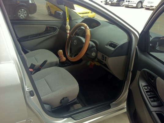 ขาย วีออส เกียร์ธรรมดา ปี 2005 วิ่ง 35,000 โลแท้