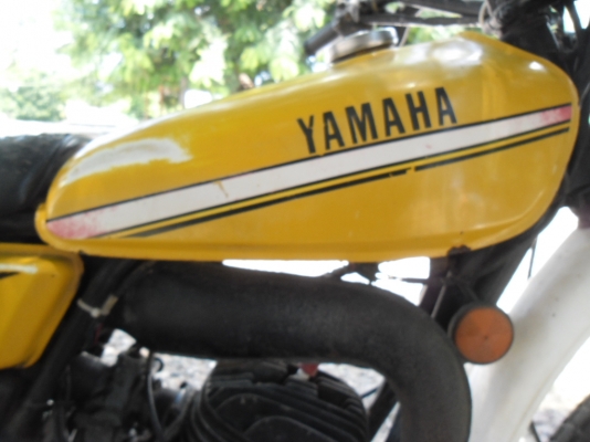ขาย dt 100 สภาพเดิมสีเดิมหายากลดแล้วครับ 19000 ขาย dt 100 สภาพเดิมสีเดิมหายากลดแล้วครับ 19000