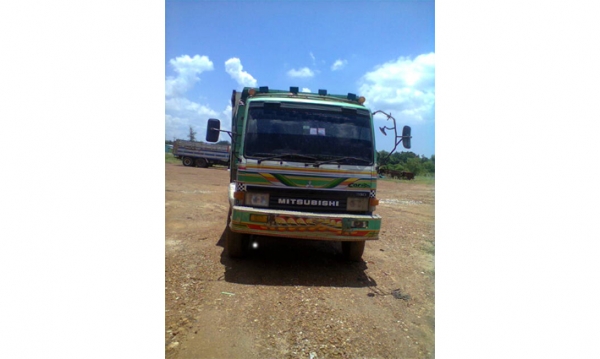 MISSUBISHI  URO   1      2 เพลาดั้ม กระบะเนียม เครื่อง 6 B16   TURBOINTER