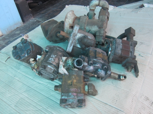 ขาย ปั้มโฟลลิฟต์ 8ลูกนำเข้าจากญี่ปุ่นไม่เคยใช้ในไทย