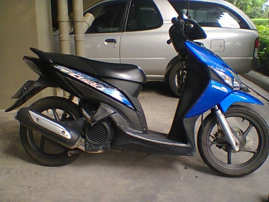 ขาย Honda Click 110 (ล้อแม็กแท้) สีน้ำเงินดำ