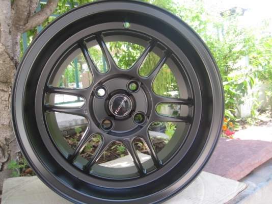 ขายล้อแม็กใหม่ RPF1 15"x8" et 35 4รู100 พร้อมจุ๊ป Rays  (081-3747940)