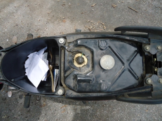 ขาย HONDA  WAVE 100S (NO BOOK) แต่มีหน้าเล่ม ต่อภาษีได้ 8,900.-