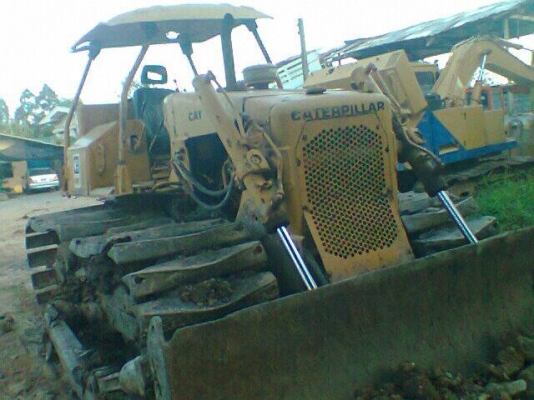 ขายรถ แท็กเตอร์ CAT D4E สภาพ พร้อมใช้ ทุกอย่างเดิมๆ