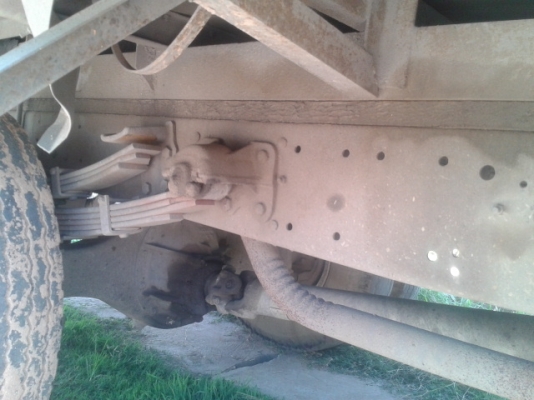 6ล้อให่ญ175แรงตู้แห้งยาว5.5เมตร