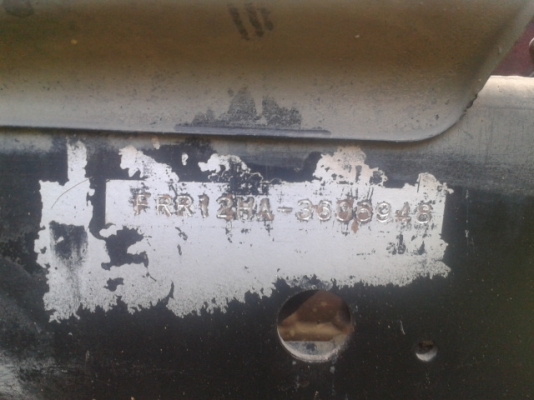 6ล้อให่ญ175แรงตู้แห้งยาว5.5เมตร