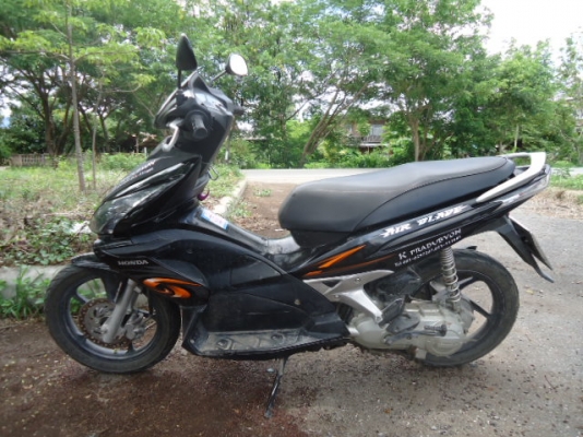 HONDA  AIR BLADE 125CC สภาพดี พร้อมทะเบียน ราคา 19,000.-
