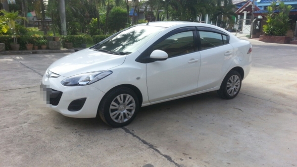 ขายดาวน์ รถมาสด้า2 ซีดาน เกียร์ออโต้