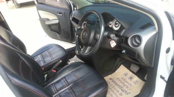 ขายดาวน์ รถมาสด้า2 ซีดาน เกียร์ออโต้