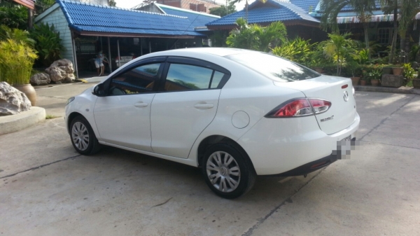 ขายดาวน์ รถมาสด้า2 ซีดาน เกียร์ออโต้