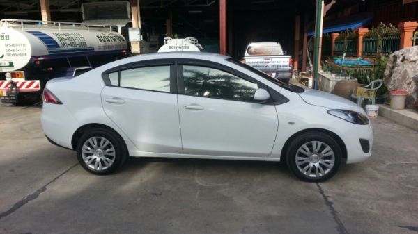 ขายดาวน์ รถมาสด้า2 ซีดาน เกียร์ออโต้