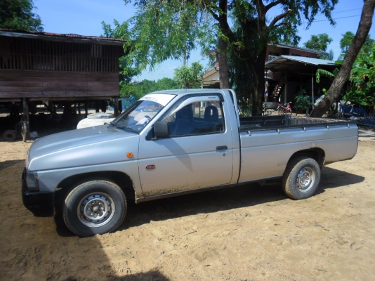 กระบะตอนเดียวNISSAN BIG Mเครื่อง2500ฝาแดง ปี่2536